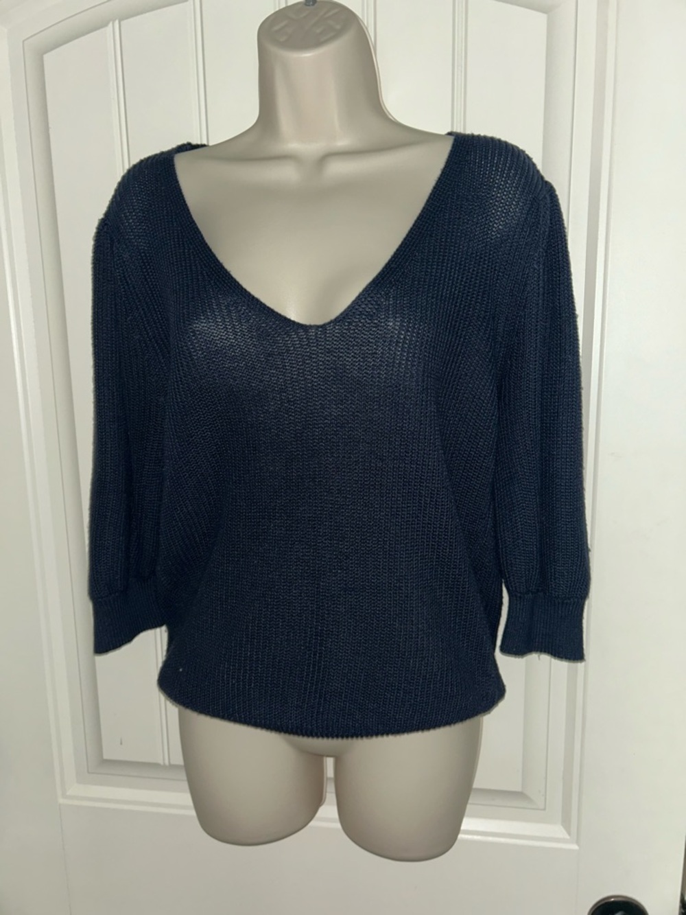NEW 78&Sunny Women’s Deep V-Neck Navy Knit Sweater Sz L